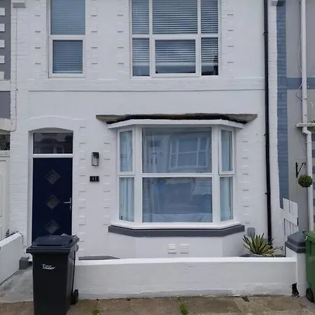 Cheerful 3 Bedroom Home With Garden! Torquay Exterior photo