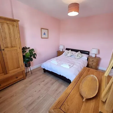 Cheerful 3 Bedroom Home With Garden! Torquay Exterior photo